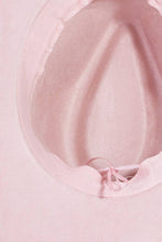 Load image into Gallery viewer, Ribbon Bow Pearl Chain Western Cowboy Hat