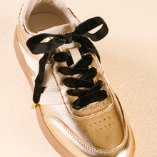 Load image into Gallery viewer, Shoelaces-Velvet Black
