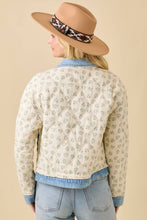 Load image into Gallery viewer, Floral Print Quilted Denim Jacket