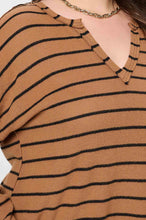 Load image into Gallery viewer, PLUS KNIT TOP