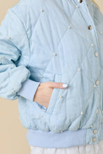 Load image into Gallery viewer, Pearl Quilted Jacket