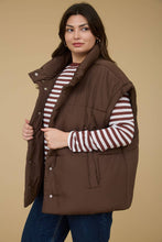 Load image into Gallery viewer, PLUS OVERSIZED SNAP BUTTON PUFFER VEST