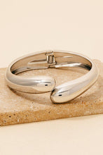 Load image into Gallery viewer, Rounded Edge Metallic Hinge Bangle Bracelet
